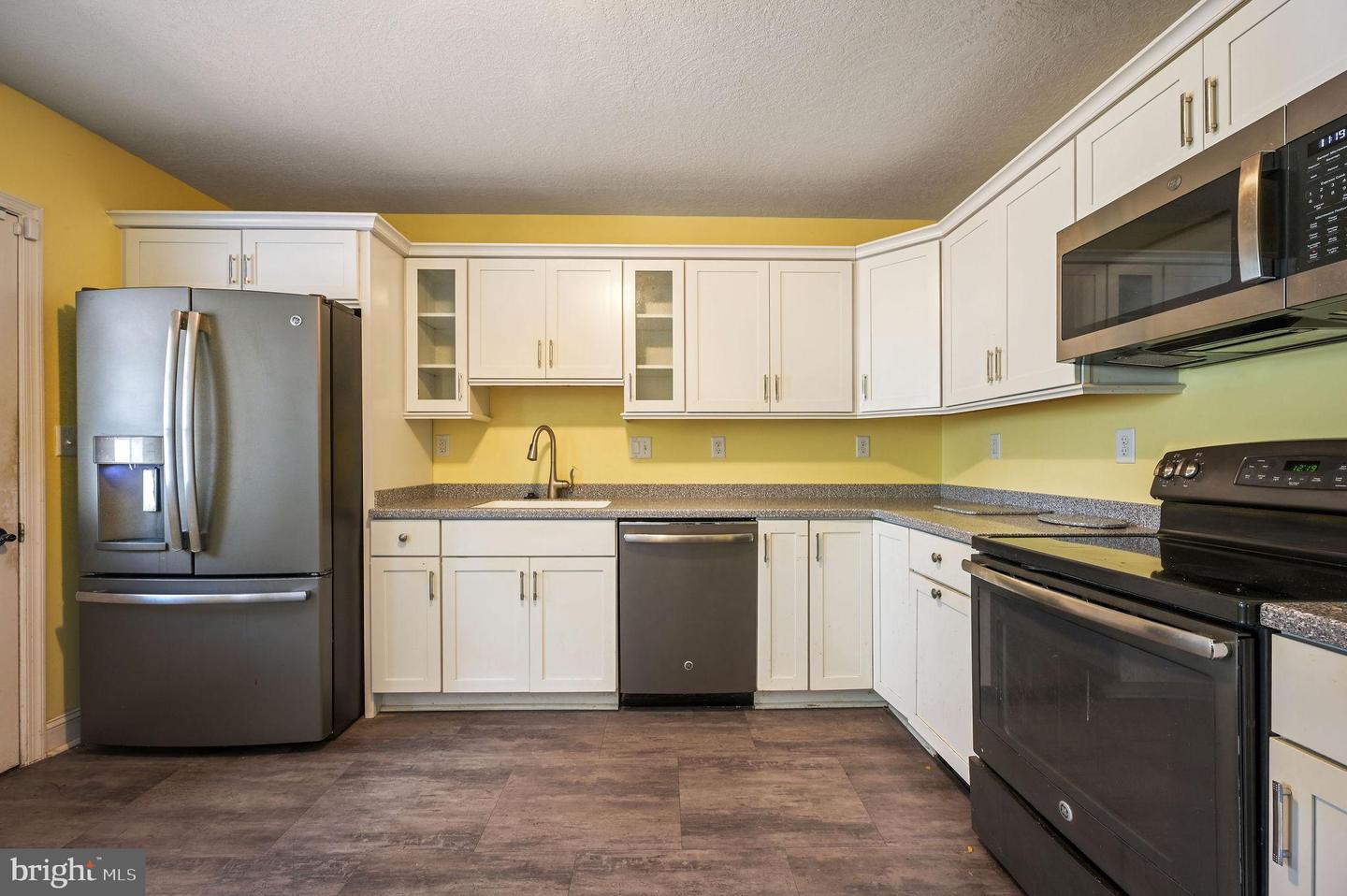 511 Greenhill Rd Property Photo 13