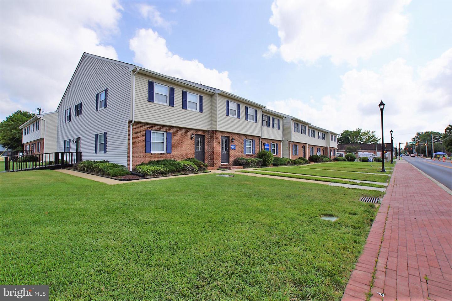 371 W North St #unit B Property Photo 38