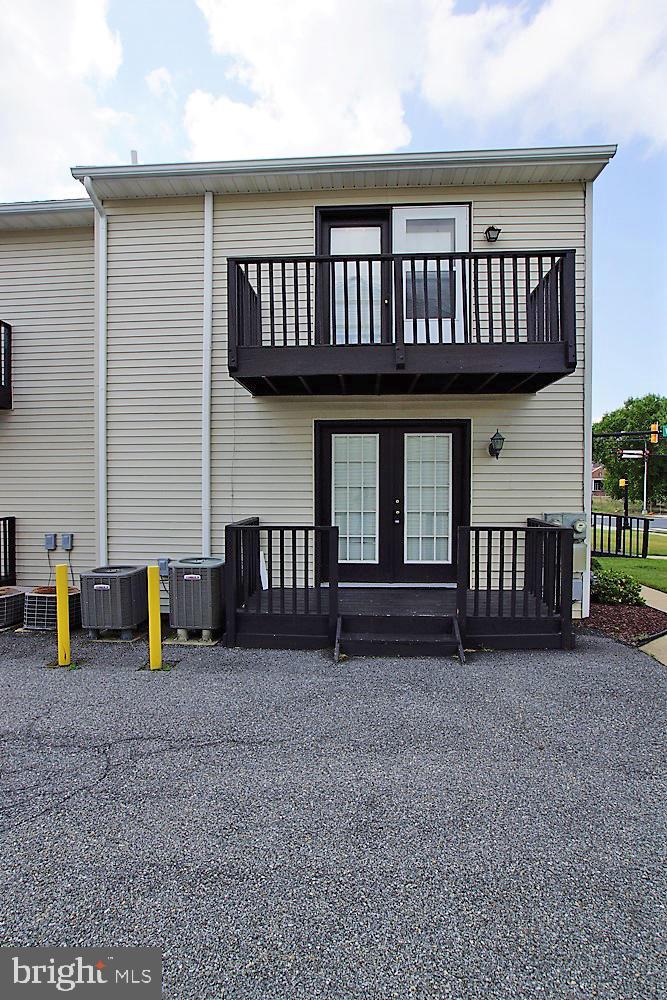 371 W North St #unit B Property Photo 40