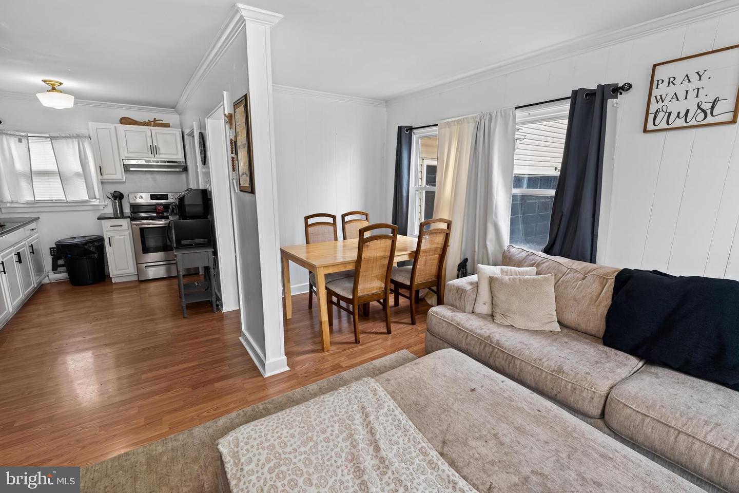 1 E Milby St Property Photo 8