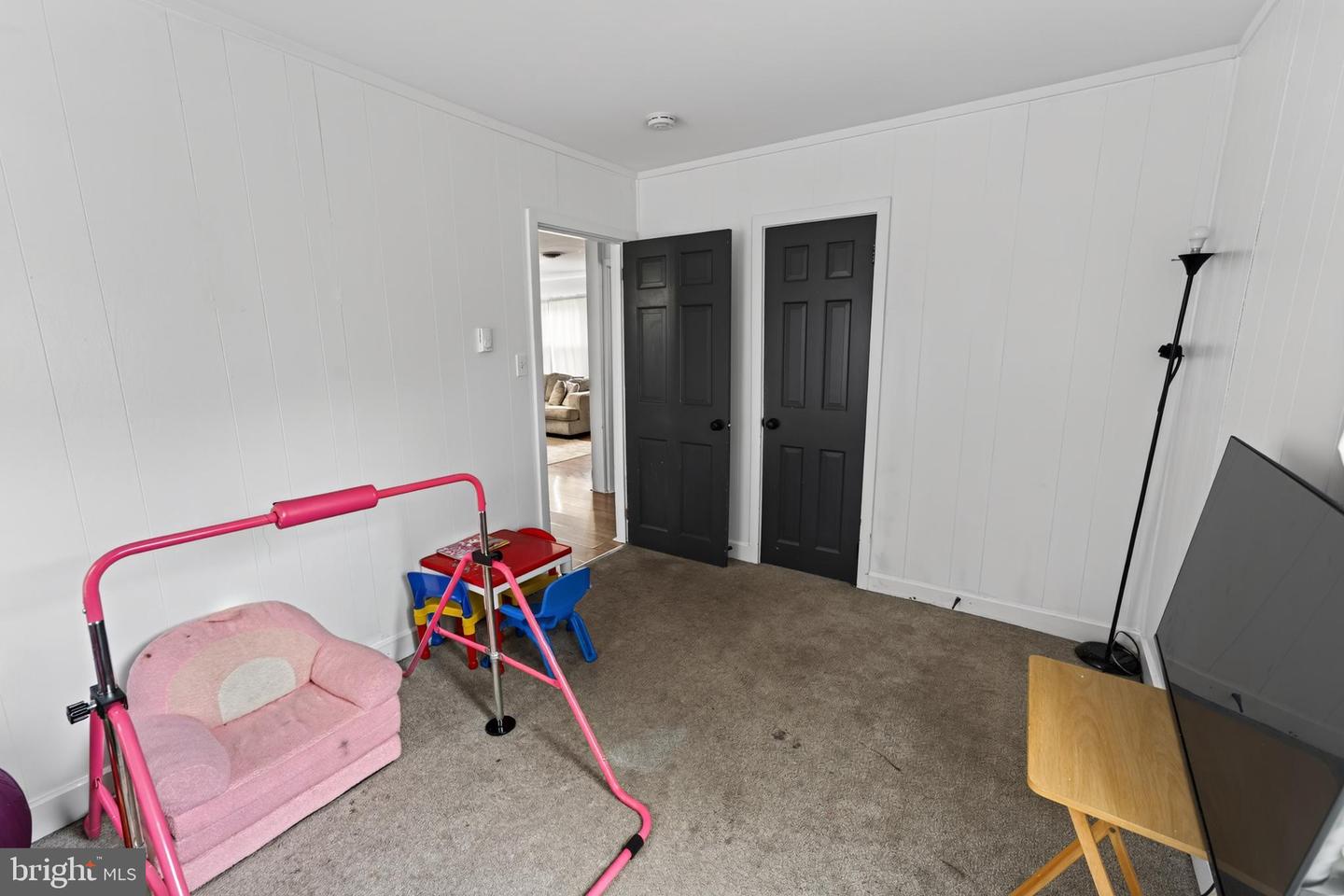 1 E Milby St Property Photo 31