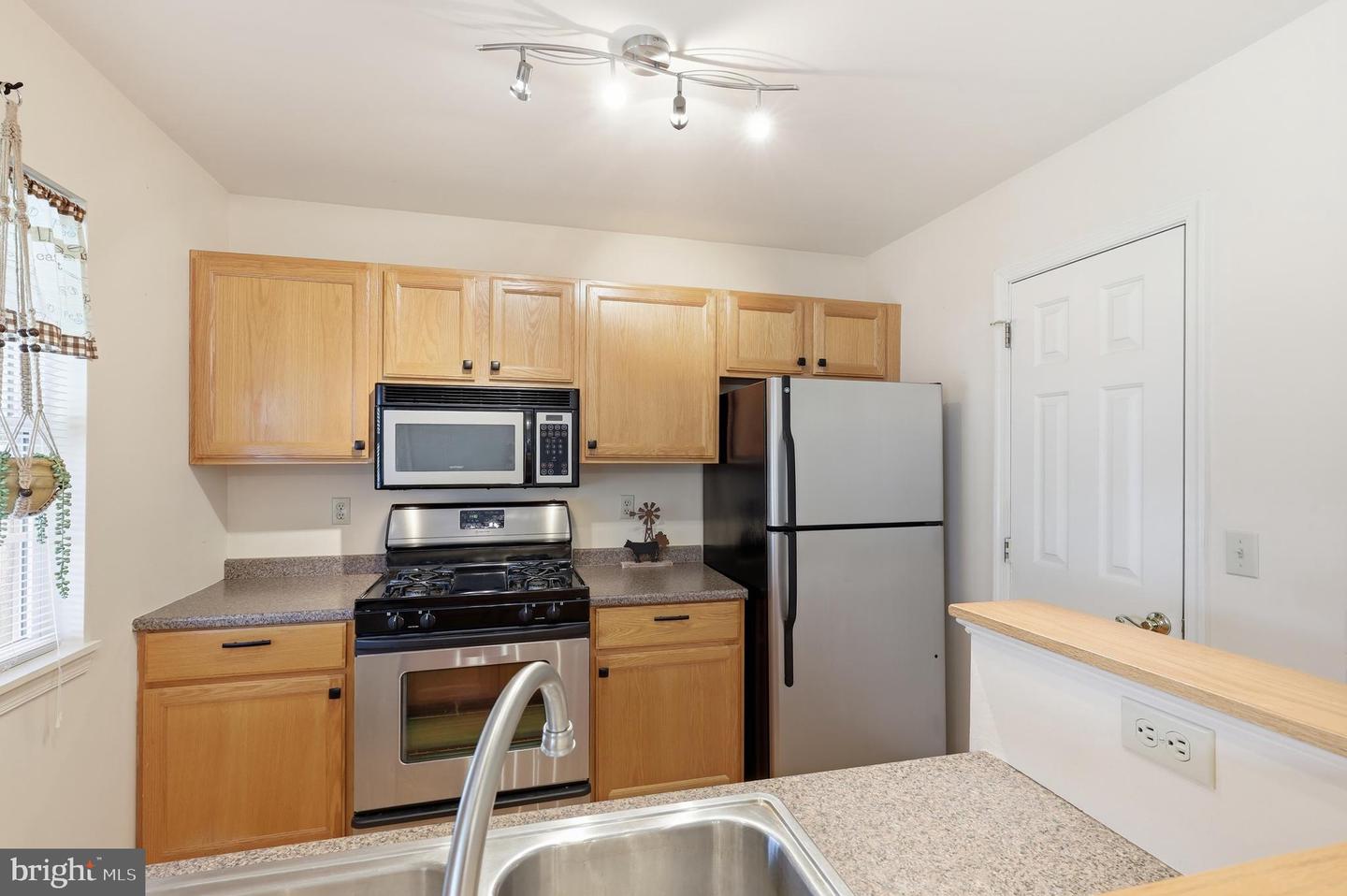 708 Millet Ln Property Photo 15