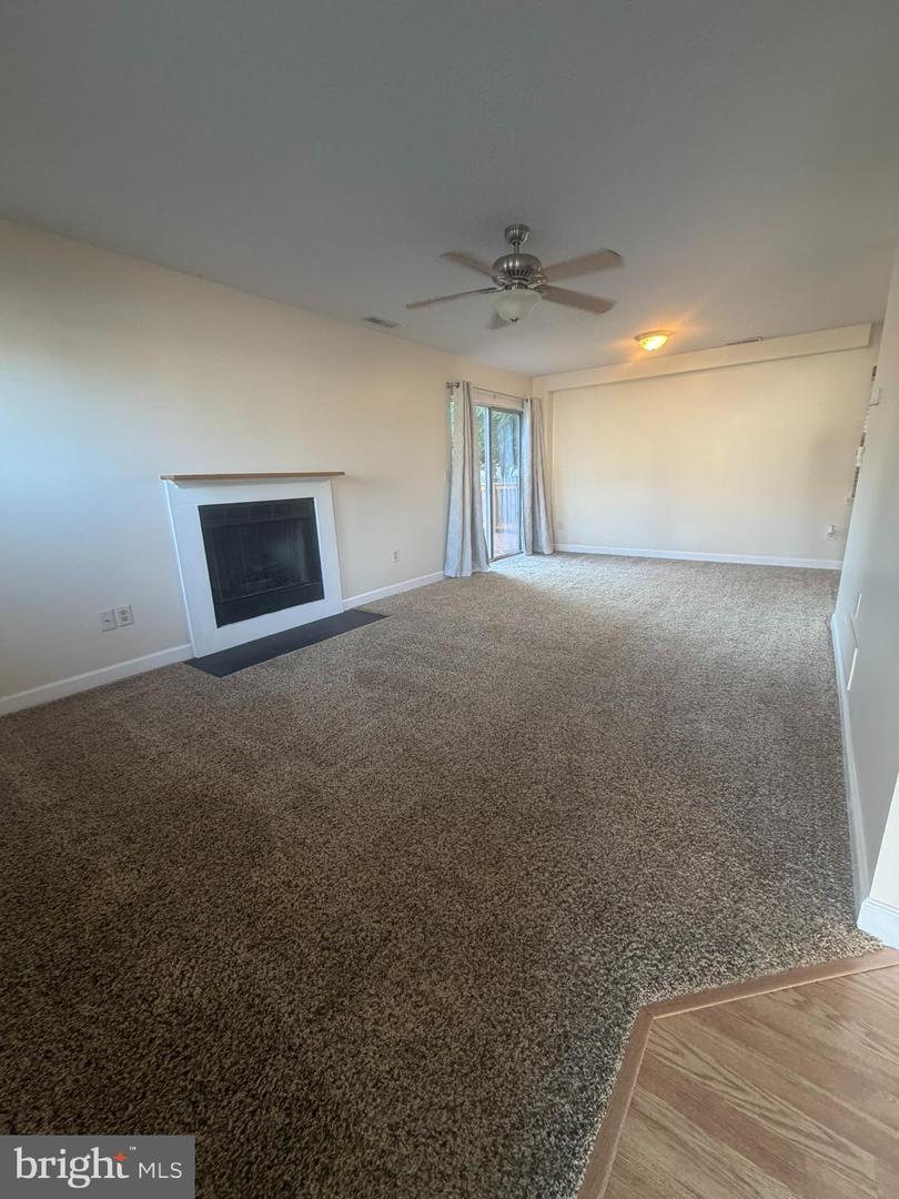 190 Hillcrest Ct Property Photo 7