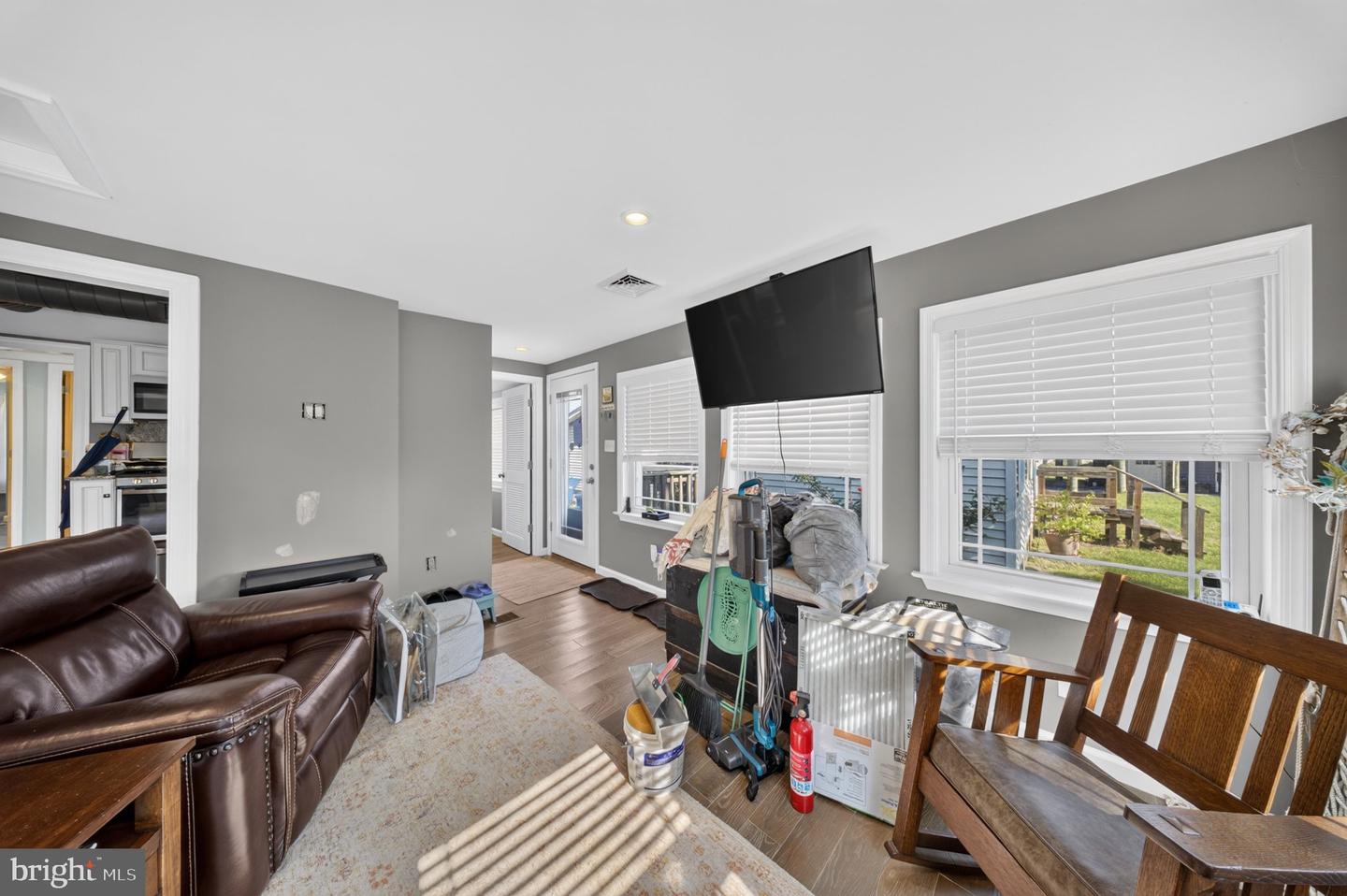 104 N Bay Dr Property Photo 8