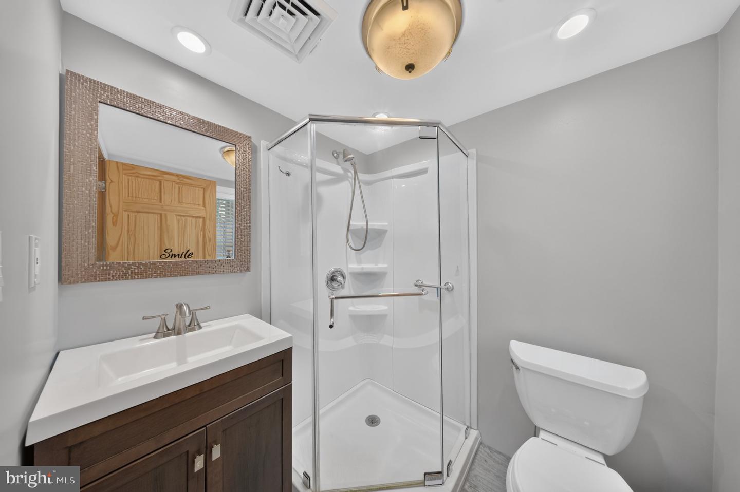 104 N Bay Dr Property Photo 26