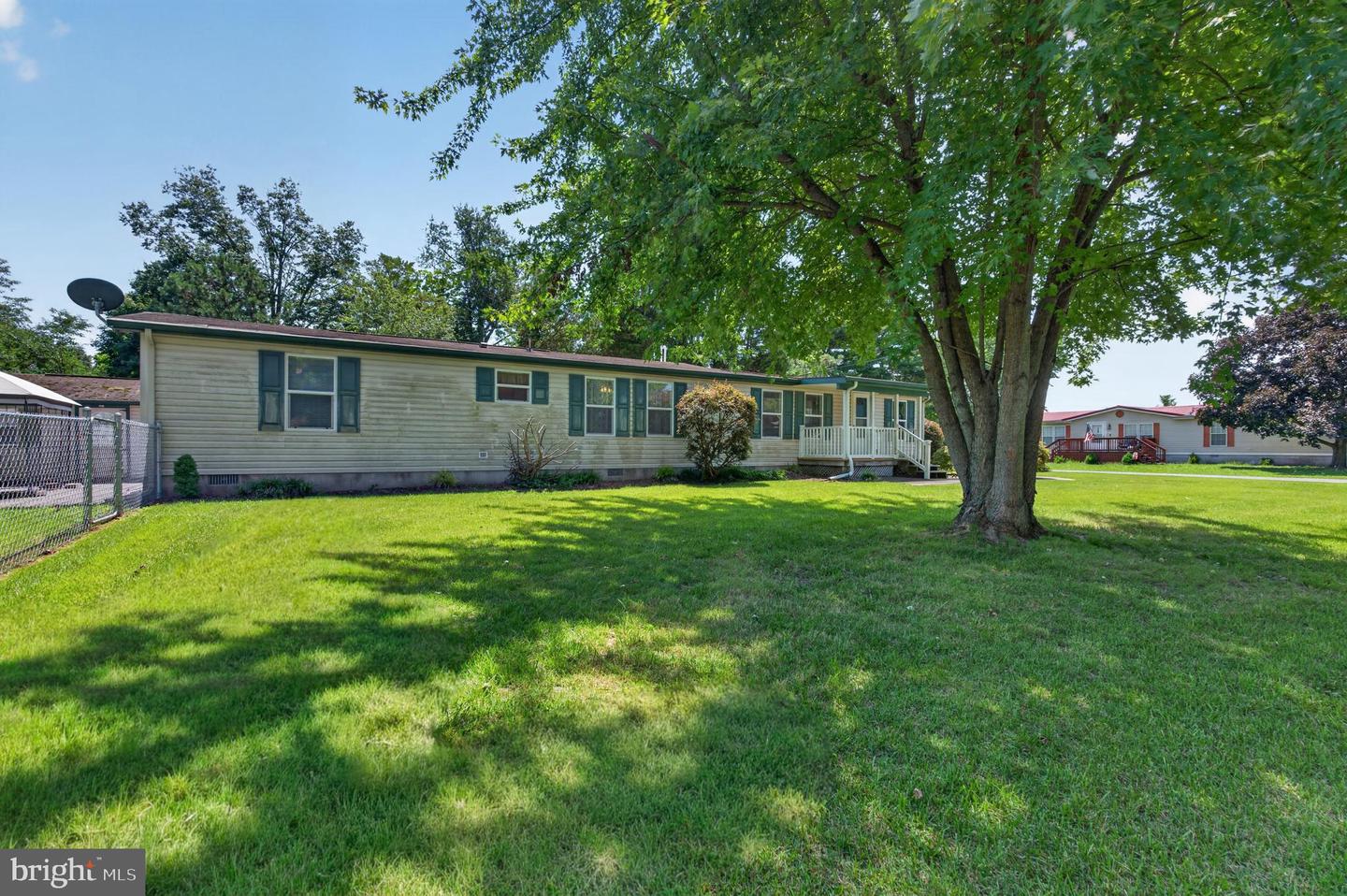 218 Poplar St Property Photo 1