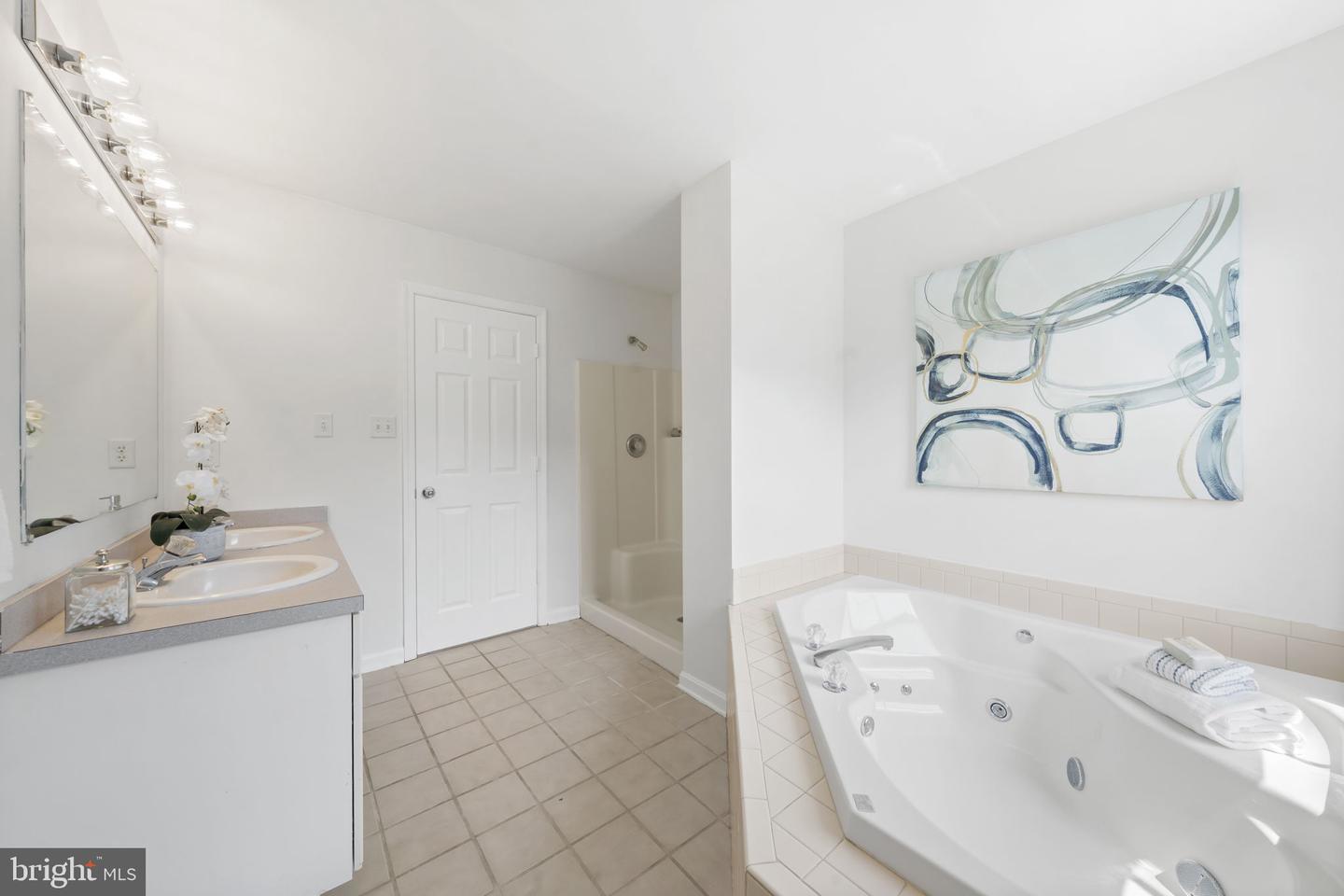 101 Great Geneva Dr Property Photo 44