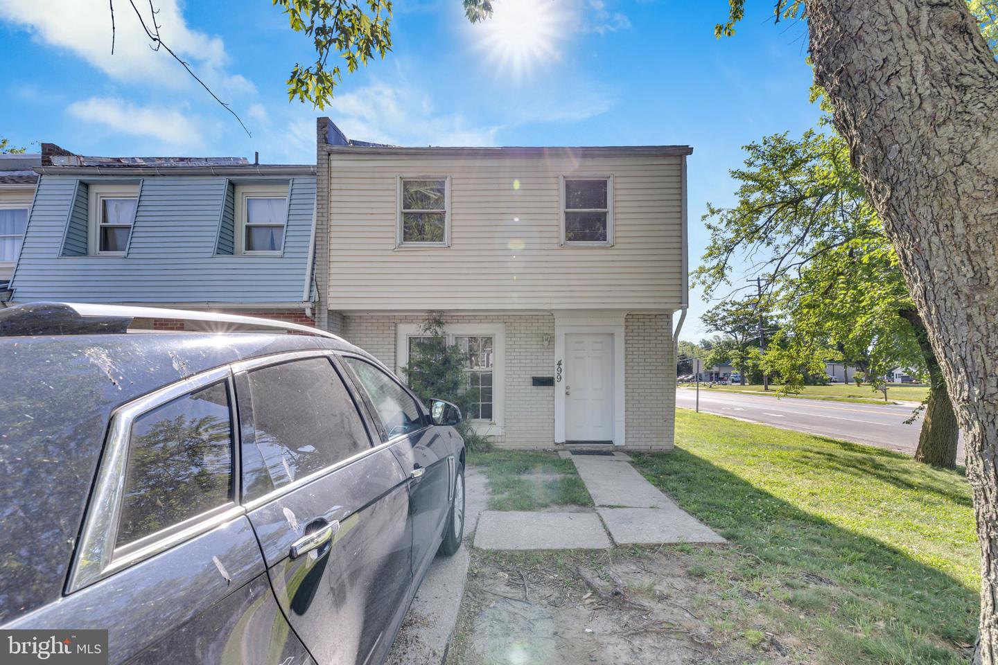 499 Barrister Pl Property Photo 2