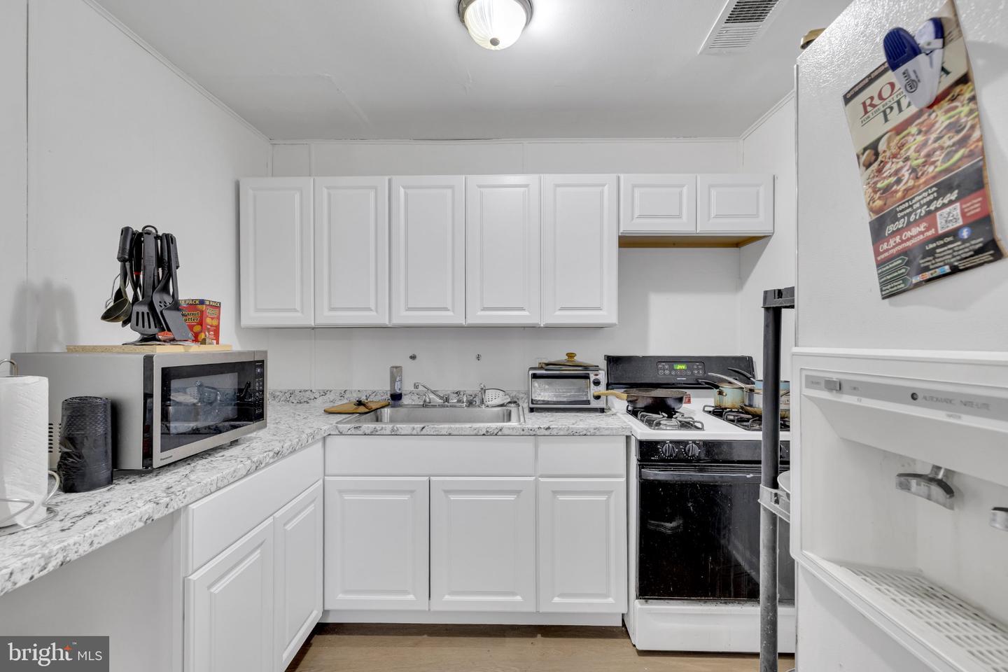 499 Barrister Pl Property Photo 14