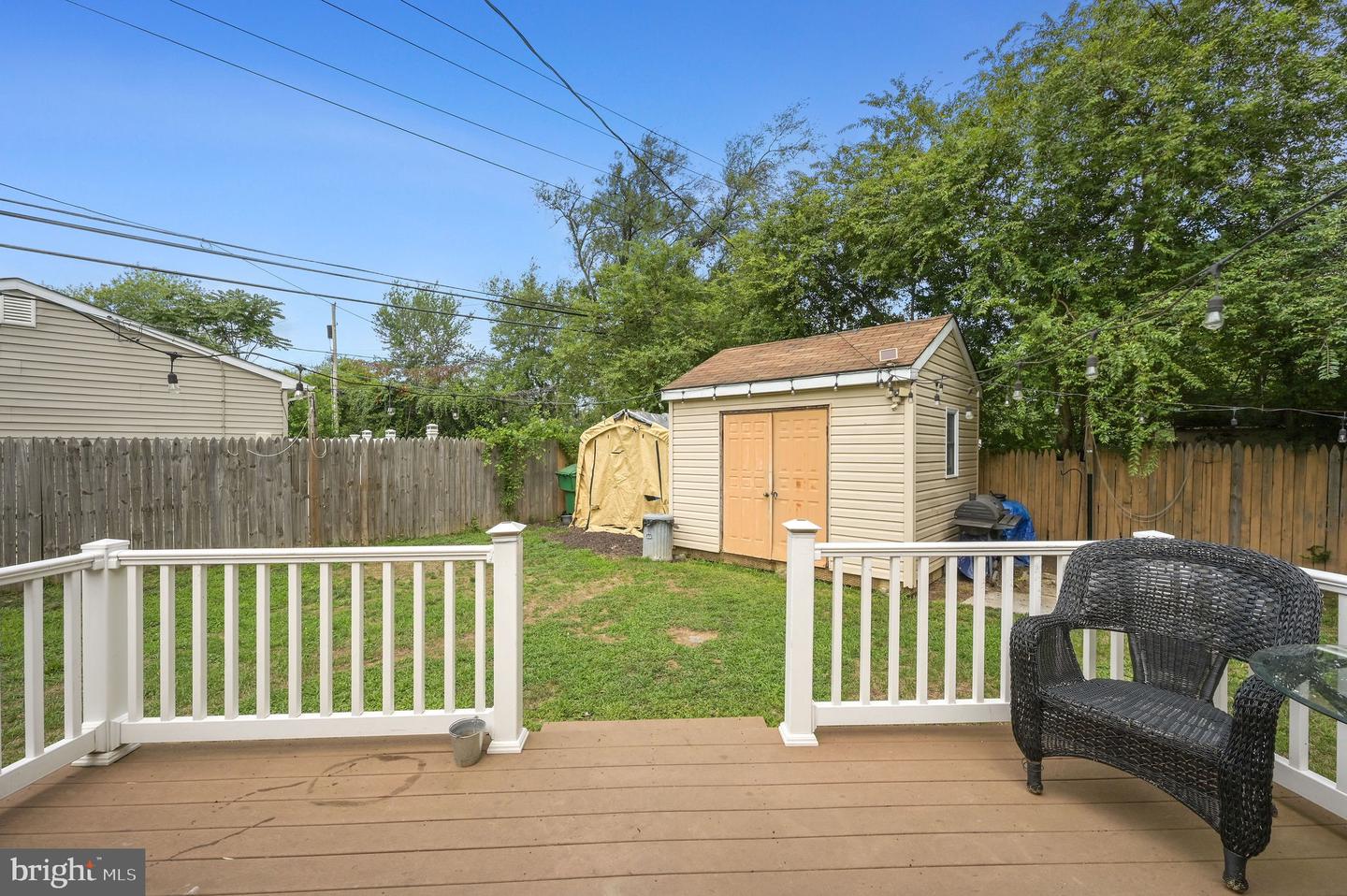 201 Gunning Bedford Dr Property Photo 4