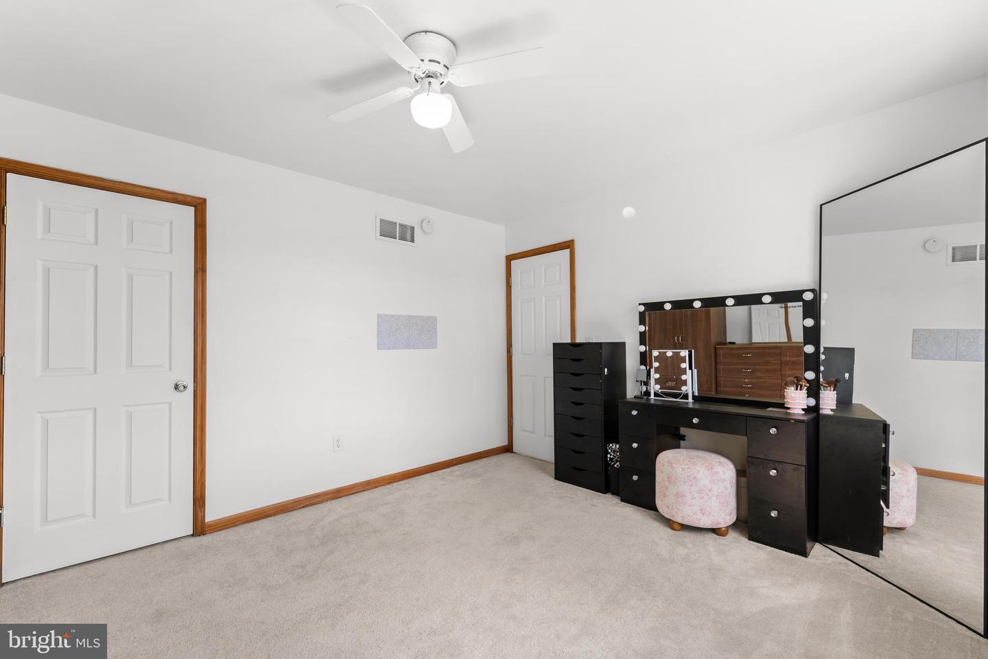 175 Thomas Davis Dr Property Photo 33