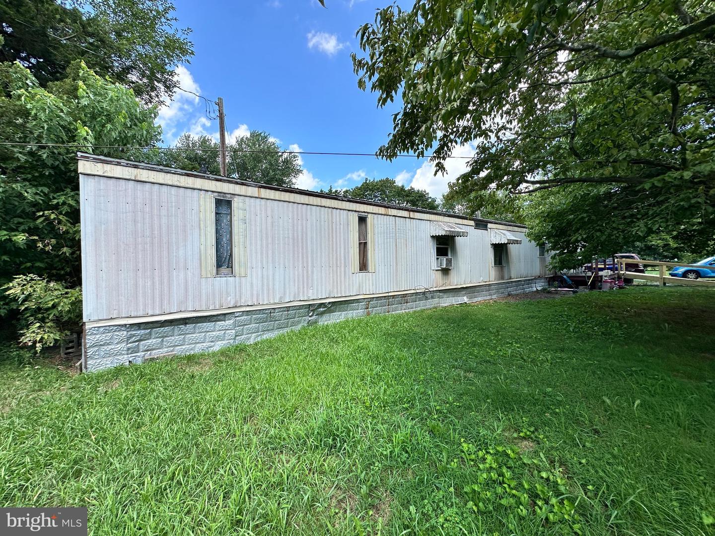 92 Apple Run Property Photo 6