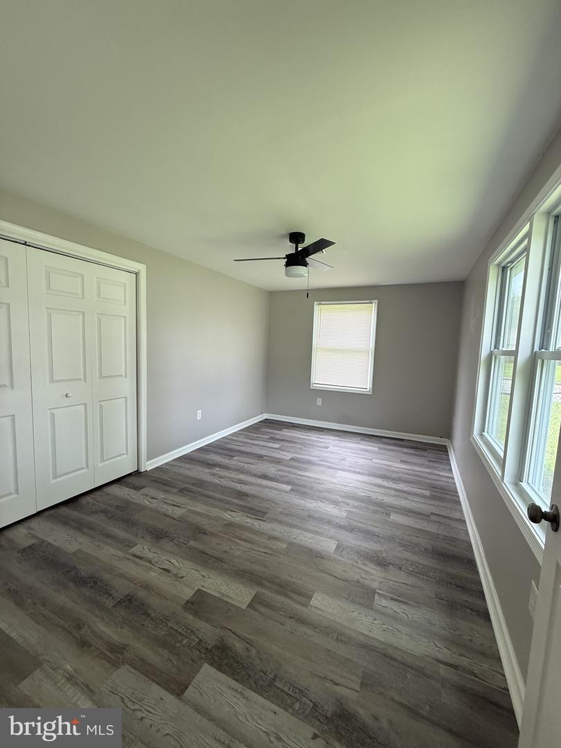 2022 Horsepond Rd Property Photo 16
