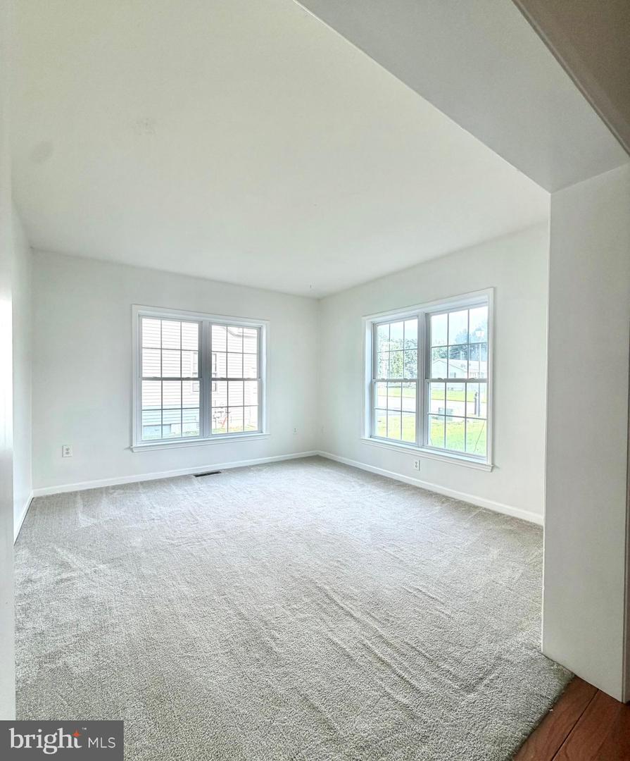 537 Cams Fortune Way Property Photo 10