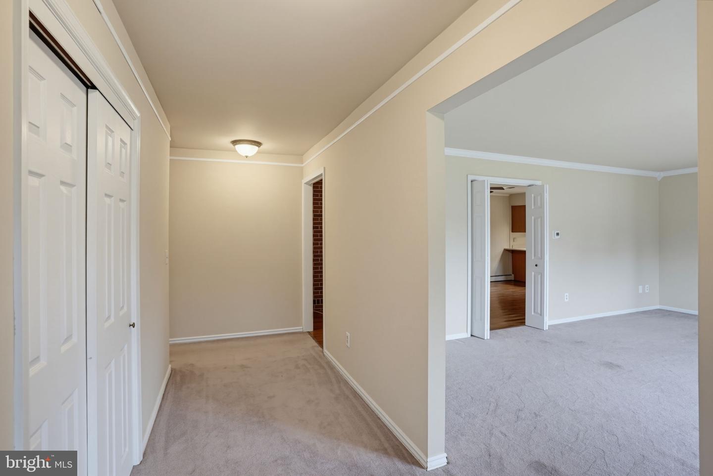 90 Greenview Dr Property Photo 29