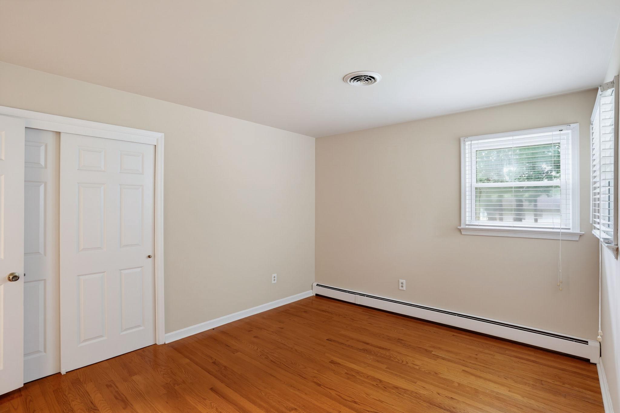 90 Greenview Dr Property Photo 36
