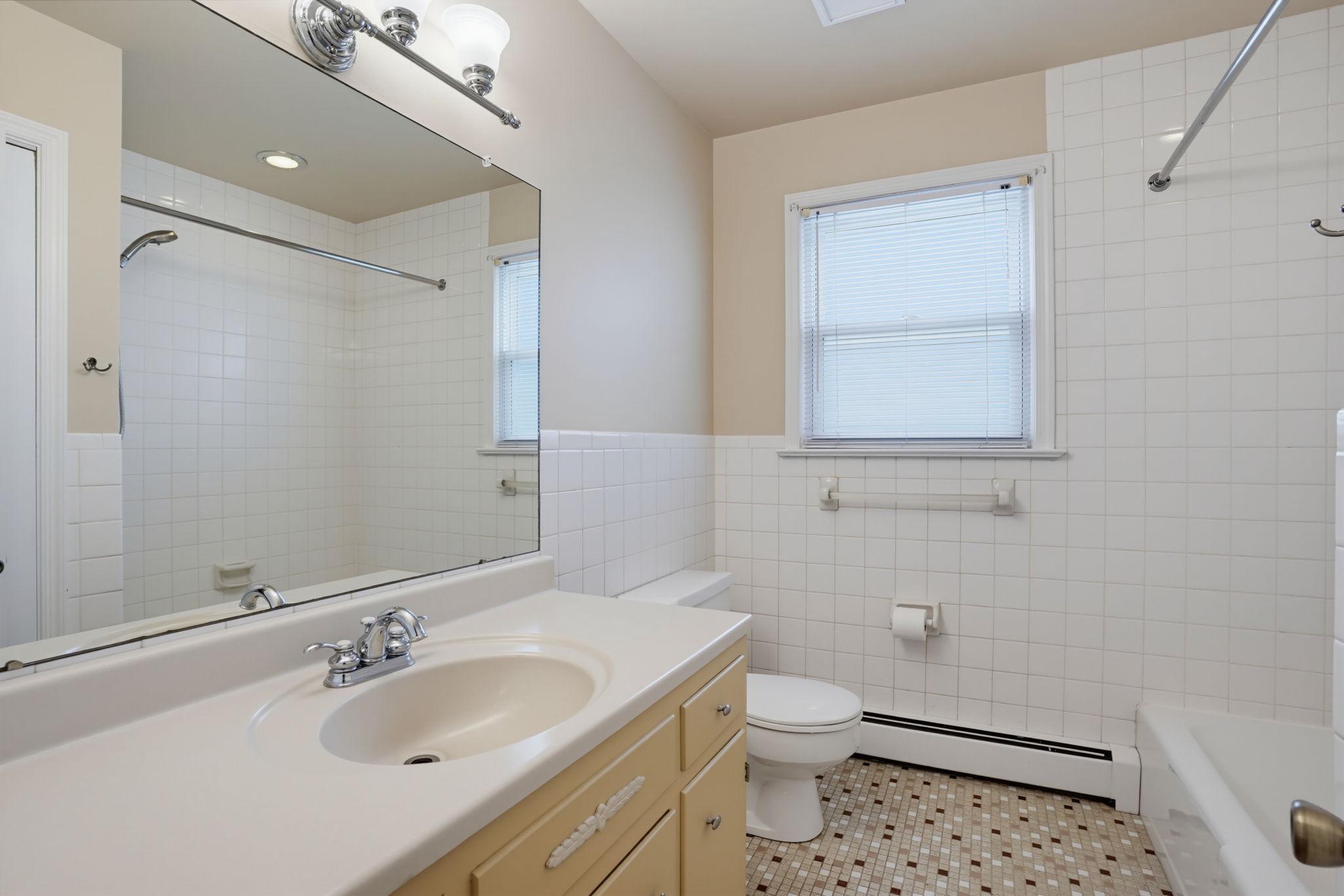 90 Greenview Dr Property Photo 39