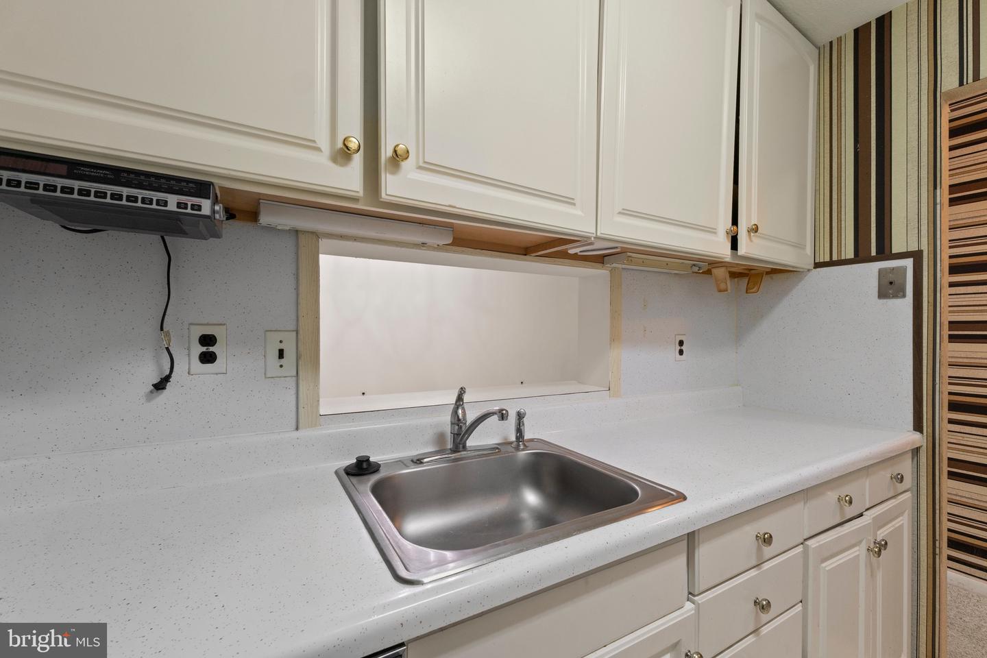 6 Chase Hall Property Photo 18