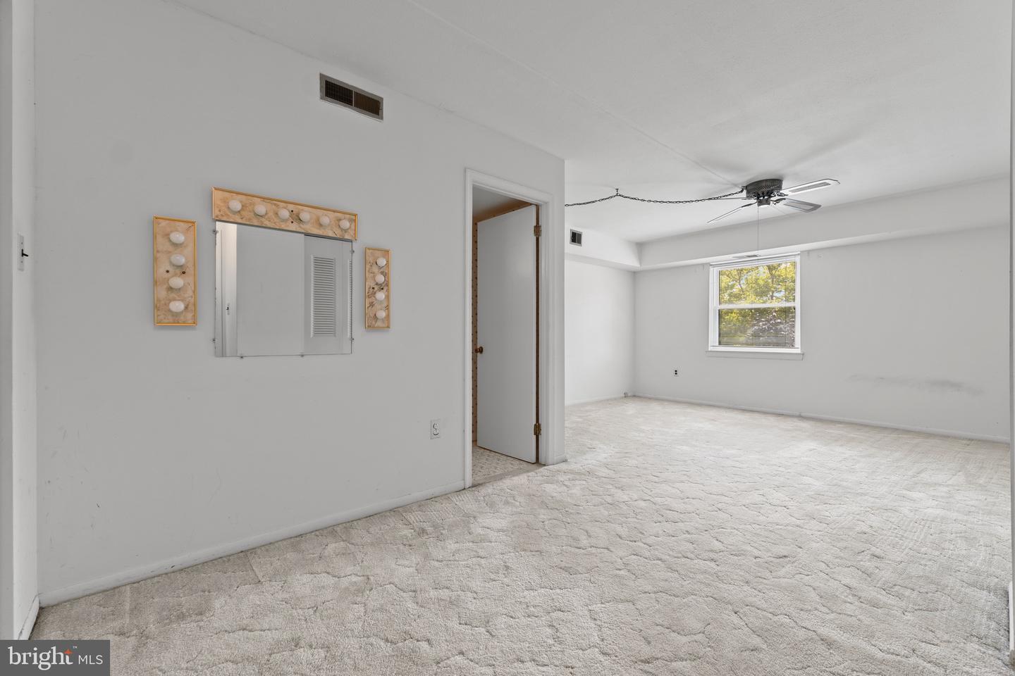 6 Chase Hall Property Photo 19