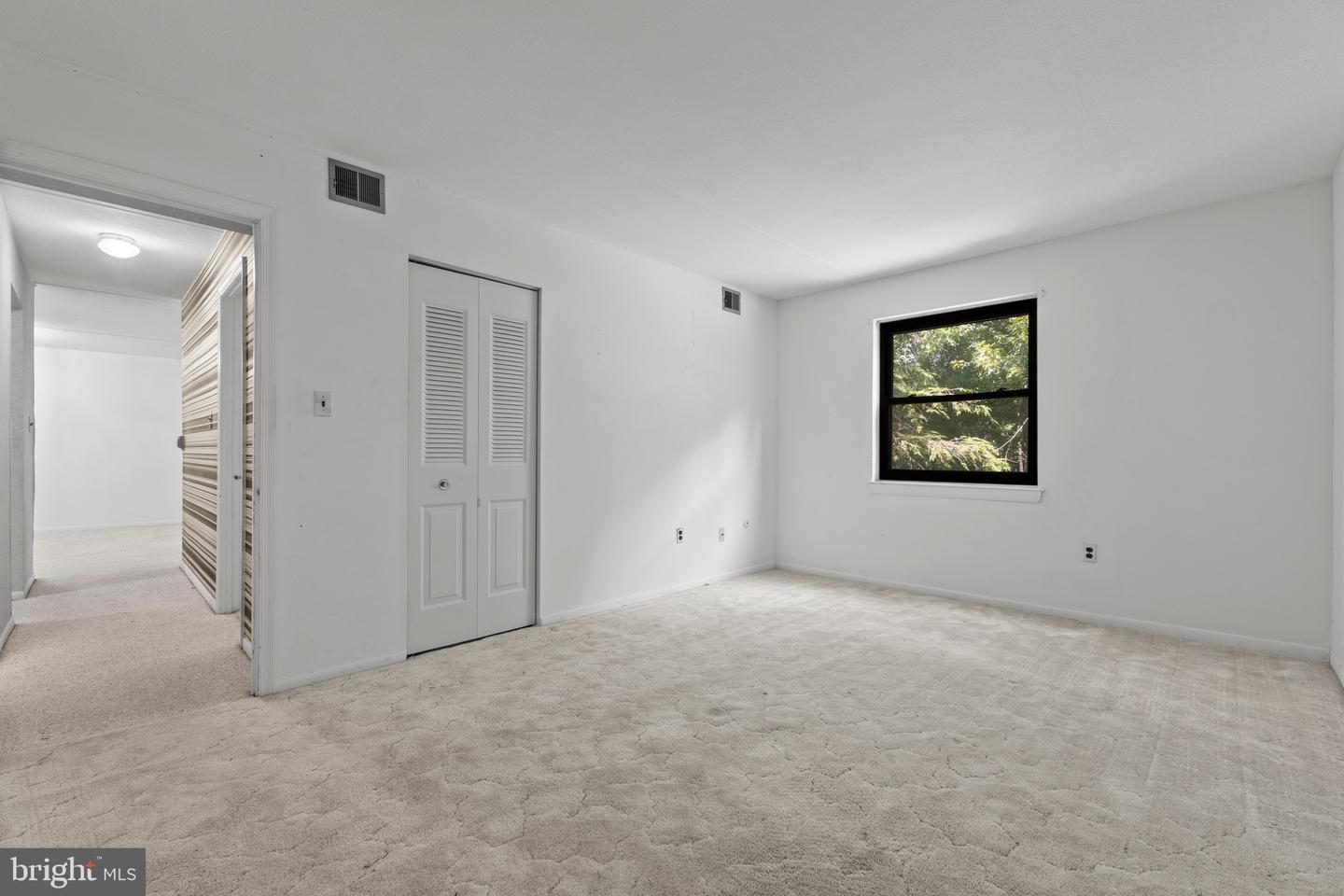 6 Chase Hall Property Photo 31