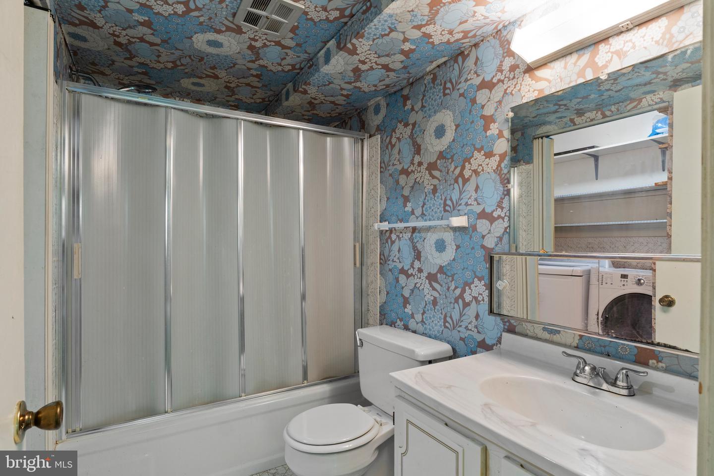 6 Chase Hall Property Photo 32