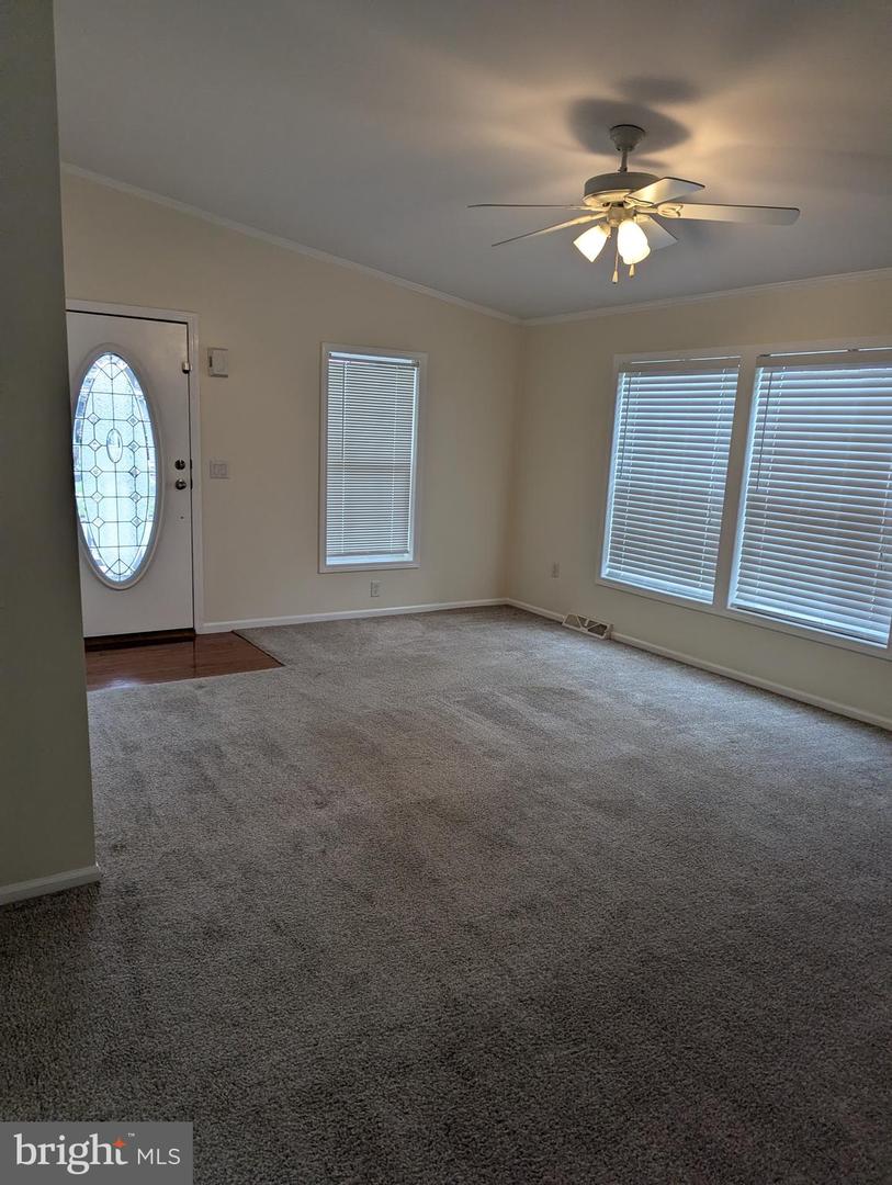 106 Kurt Dr #106 Property Photo 5