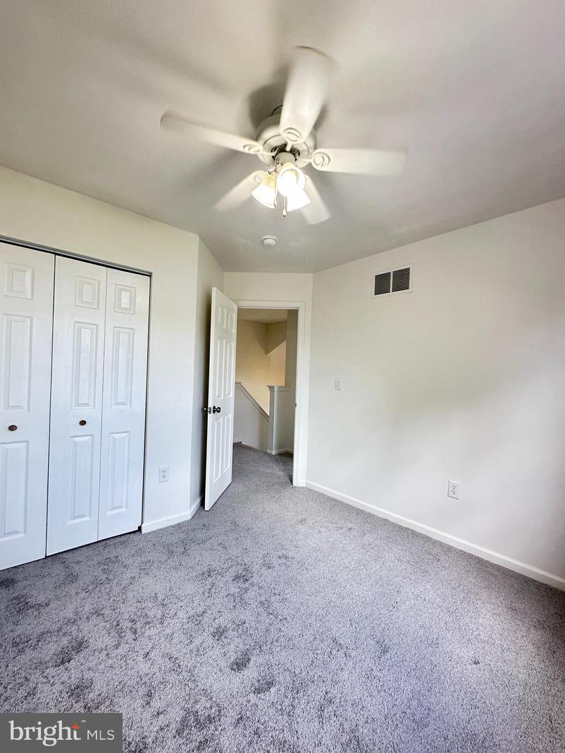 389 Braddock Rd Property Photo 15