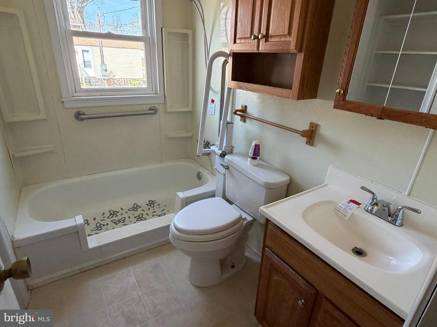 101 Hillside Ave Property Photo 10