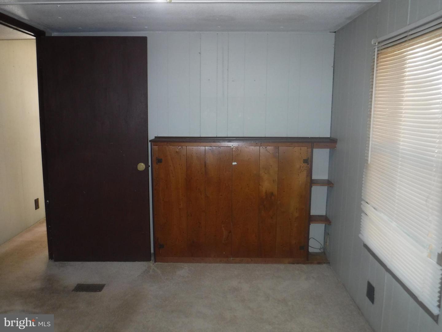 53 Shamrock Ave Property Photo 5