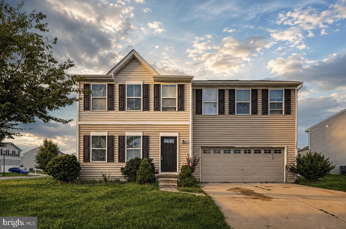 600 Swallowtail Way Property Photo 2