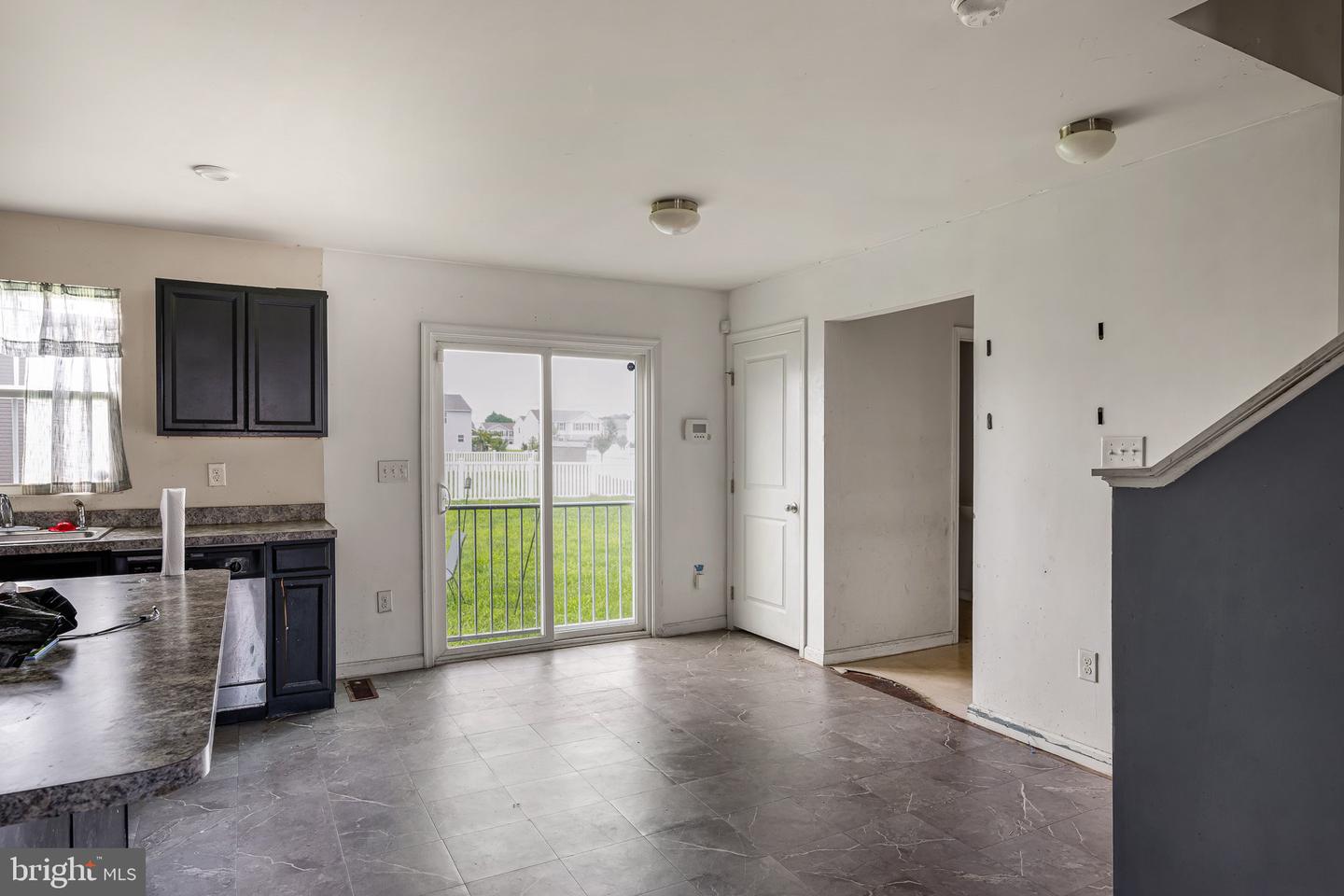 600 Swallowtail Way Property Photo 9