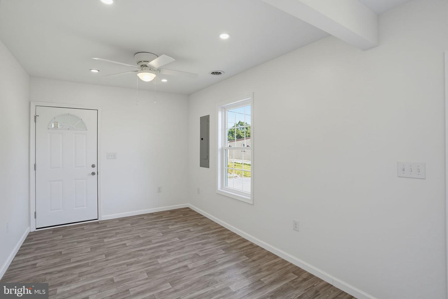 381 N Bay Dr Property Photo 25