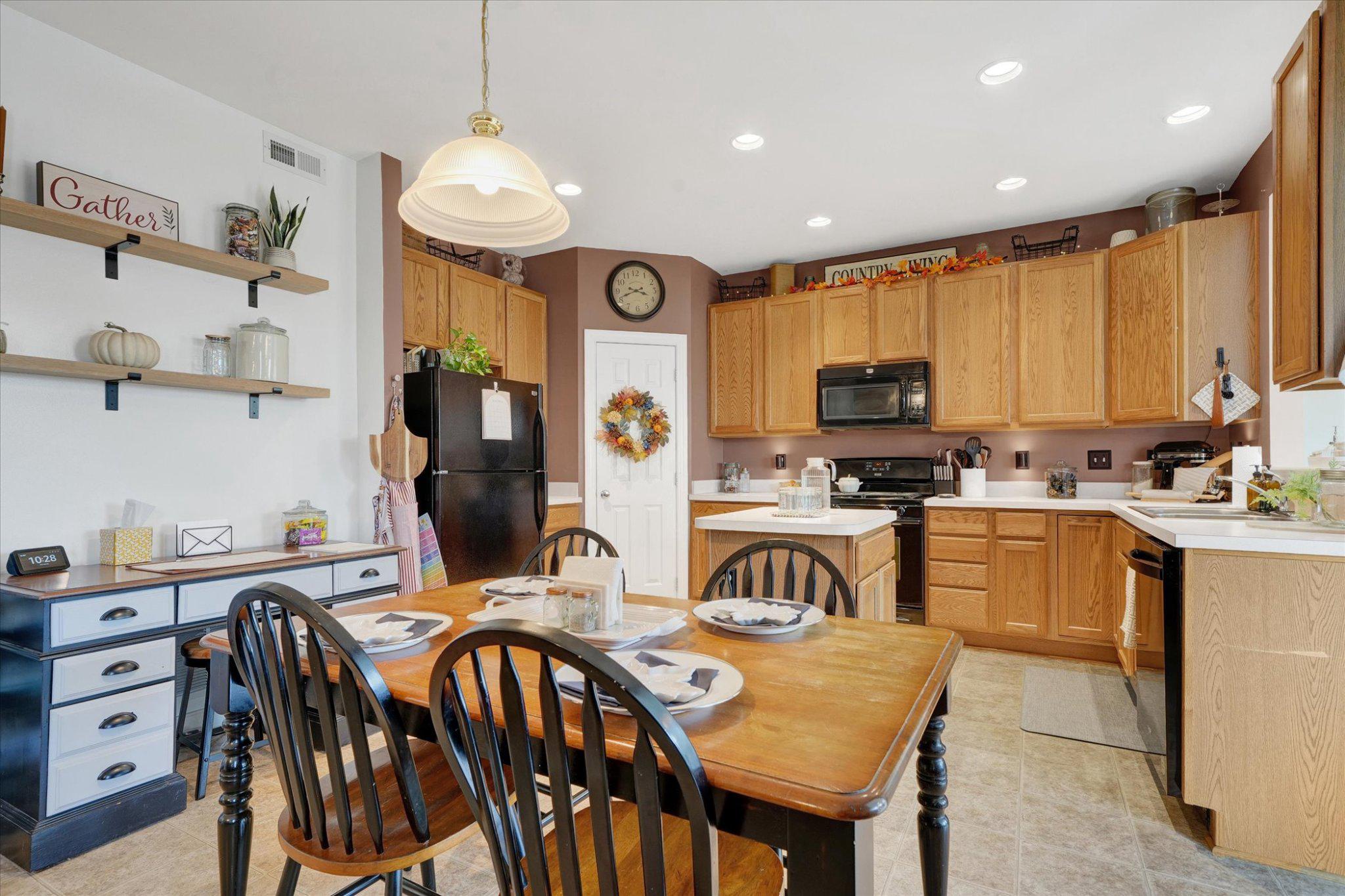 76 Zelkova Rd Property Photo 14