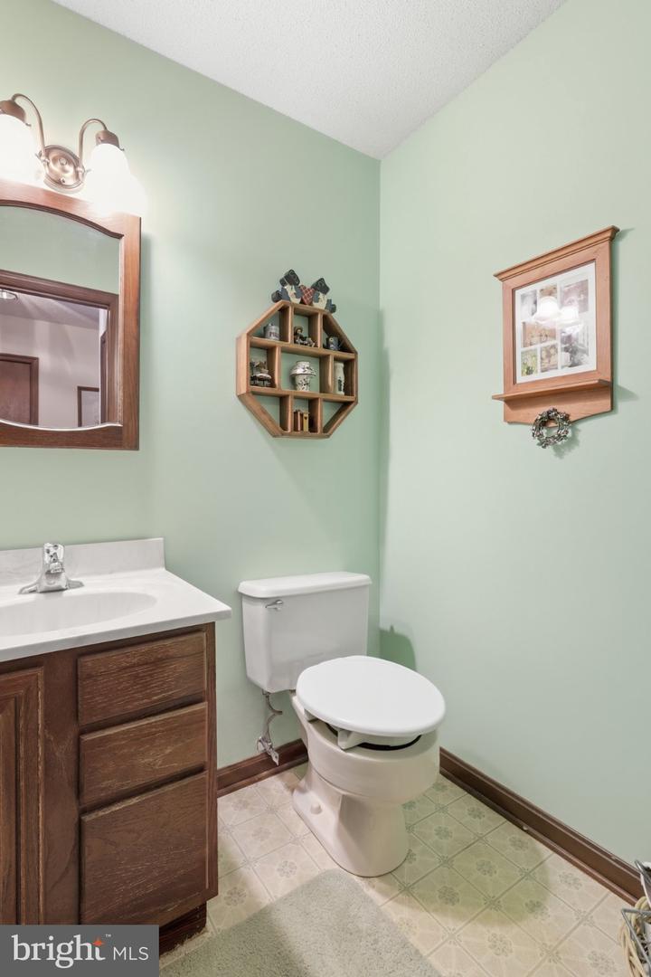 130 Applewood Dr Property Photo 15