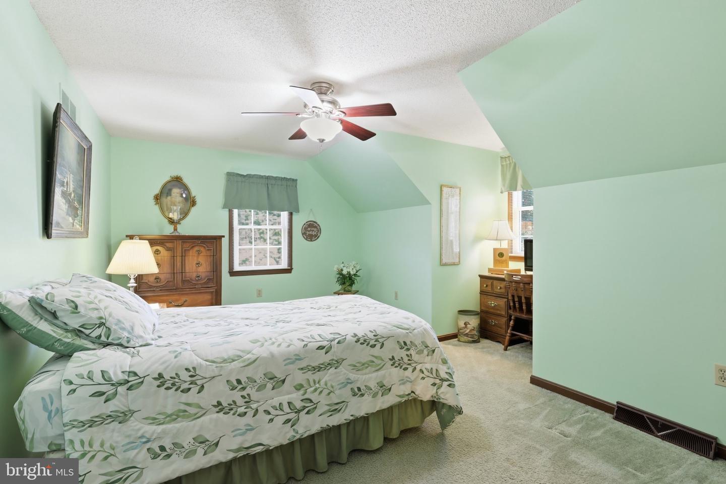 130 Applewood Dr Property Photo 44