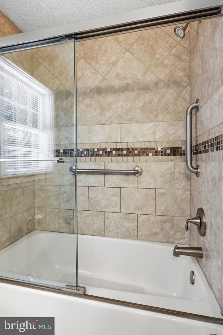 130 Applewood Dr Property Photo 48