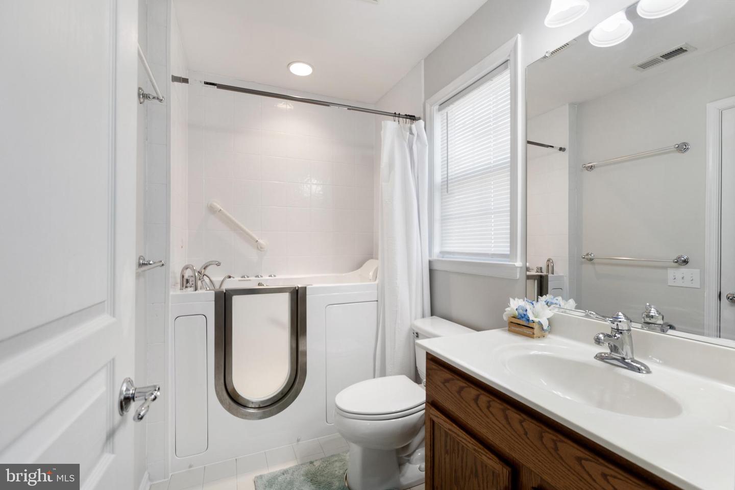 84 Wyndale Ct Property Photo 39