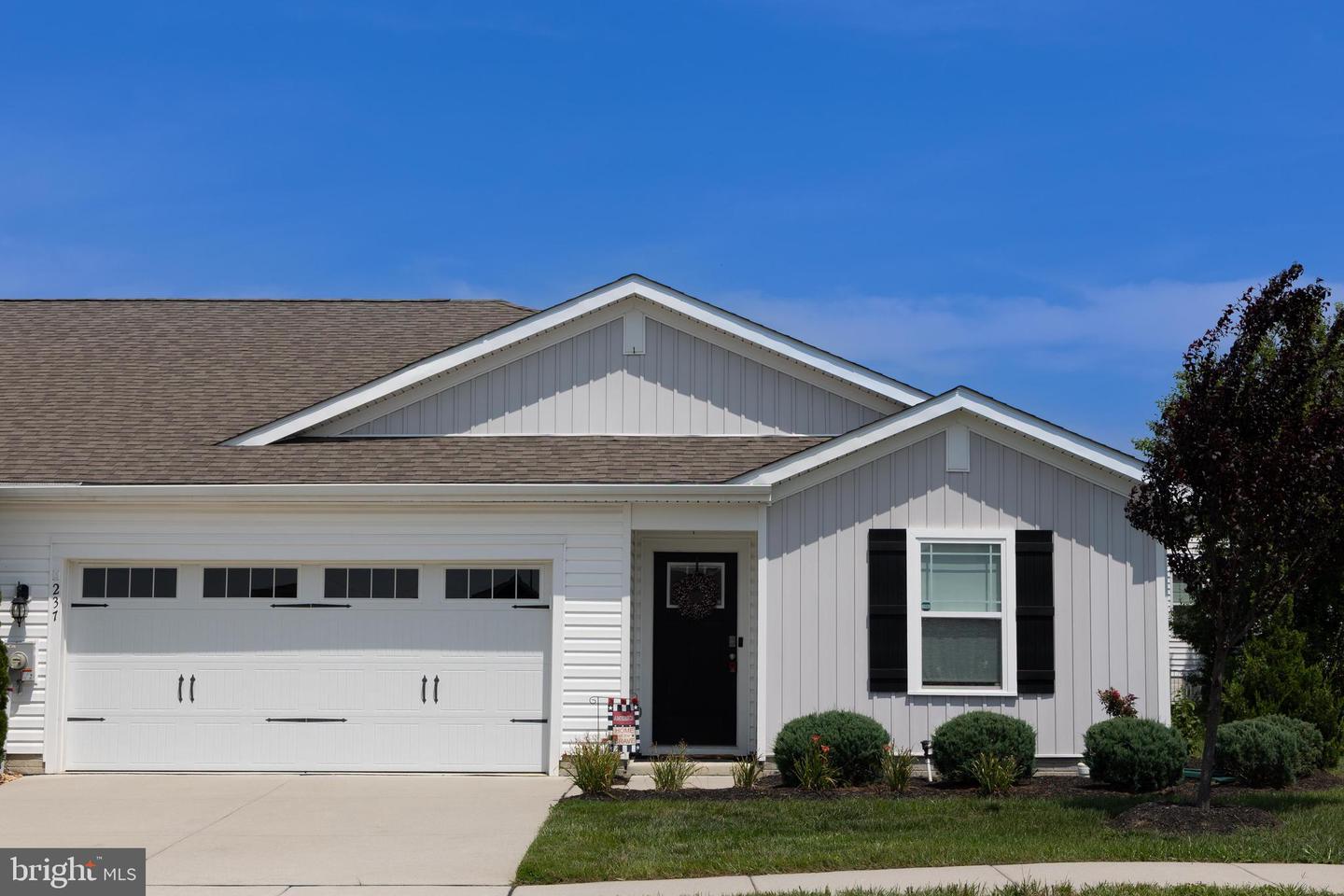 237 Sedmont Cir Property Photo 1
