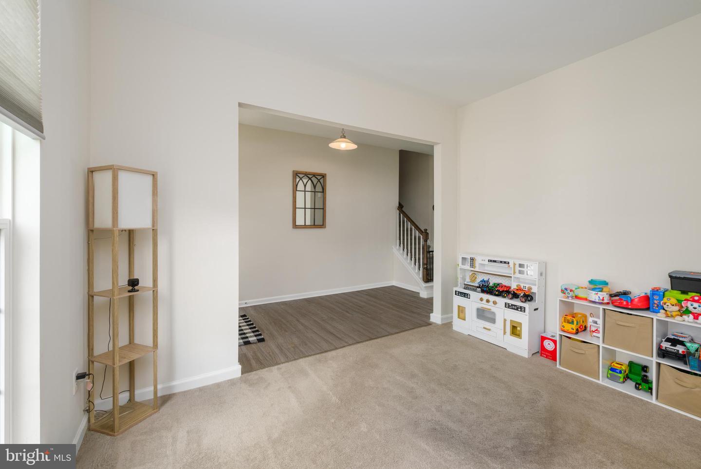 211 Gardenbrook Dr Property Photo 11