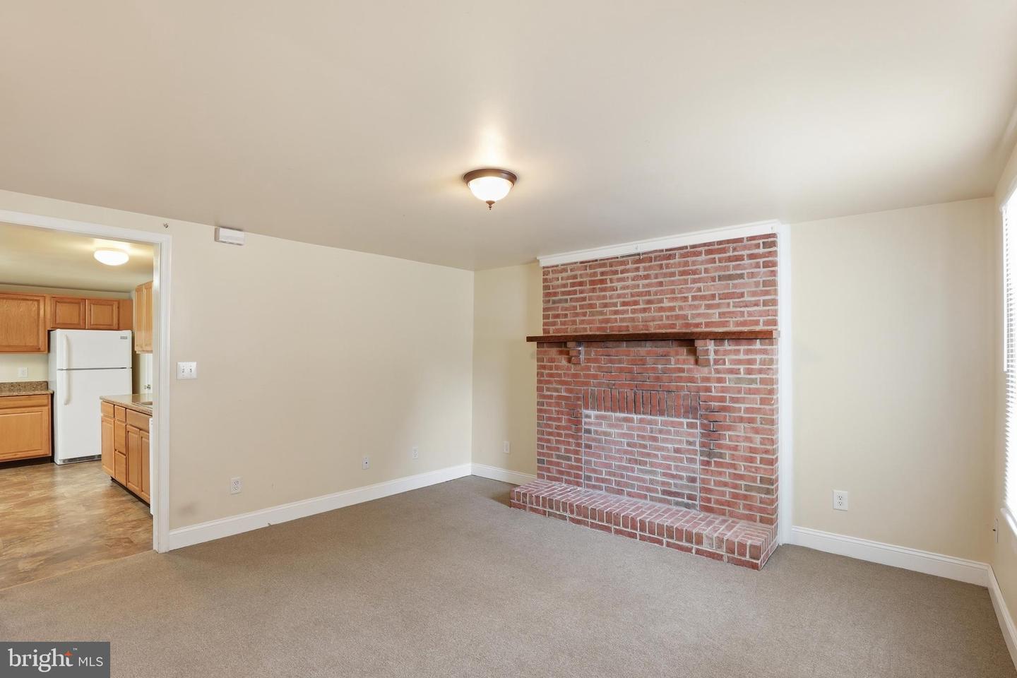 4 Thorn St Property Photo 9
