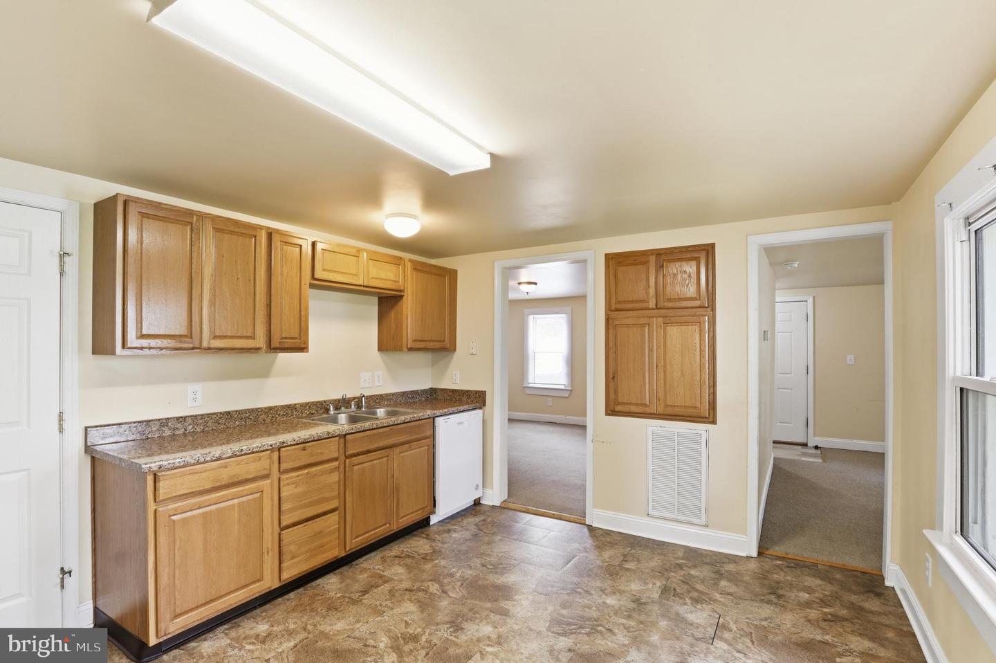 4 Thorn St Property Photo 12