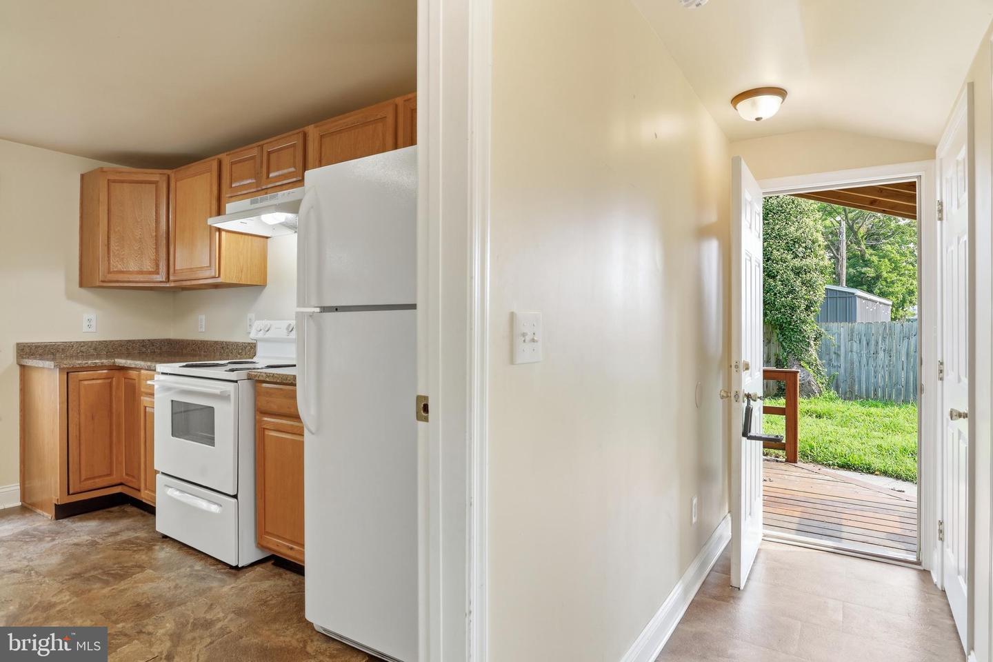 4 Thorn St Property Photo 15