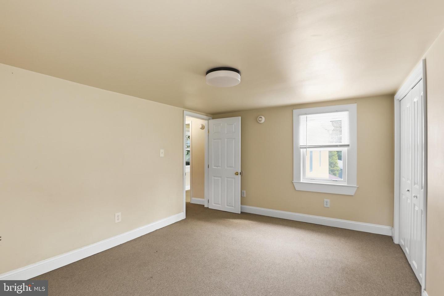 4 Thorn St Property Photo 22