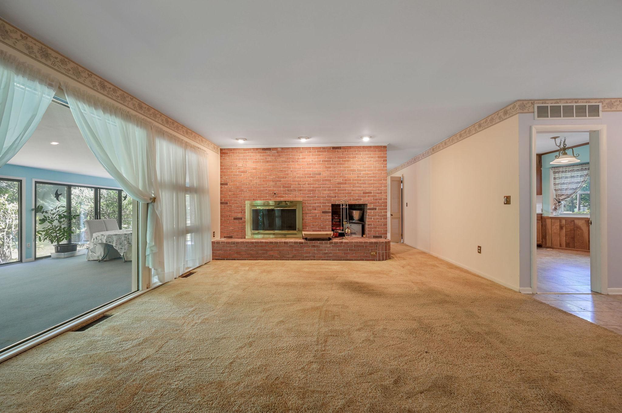112 Fox Hall Property Photo 10