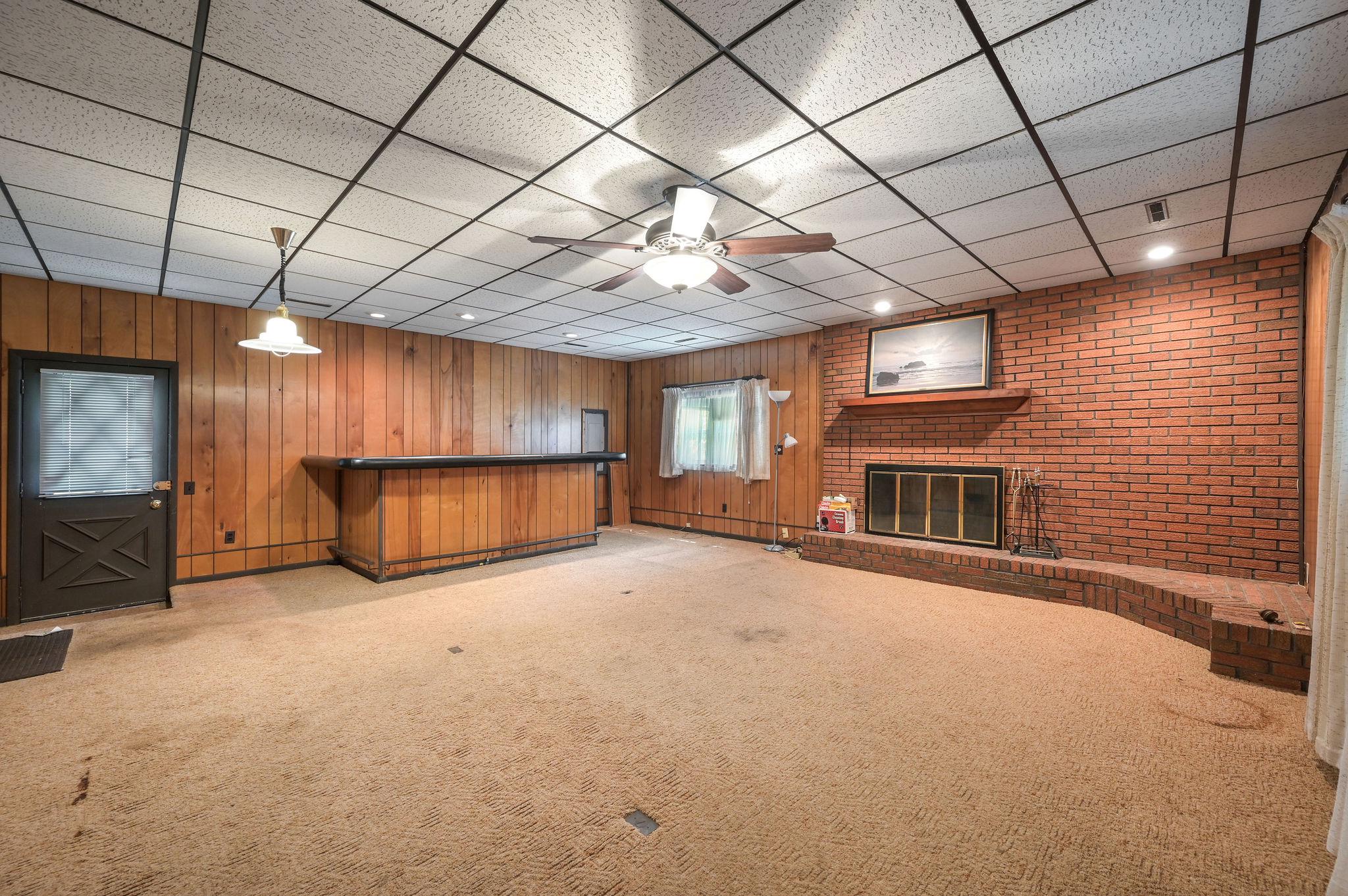 112 Fox Hall Property Photo 28