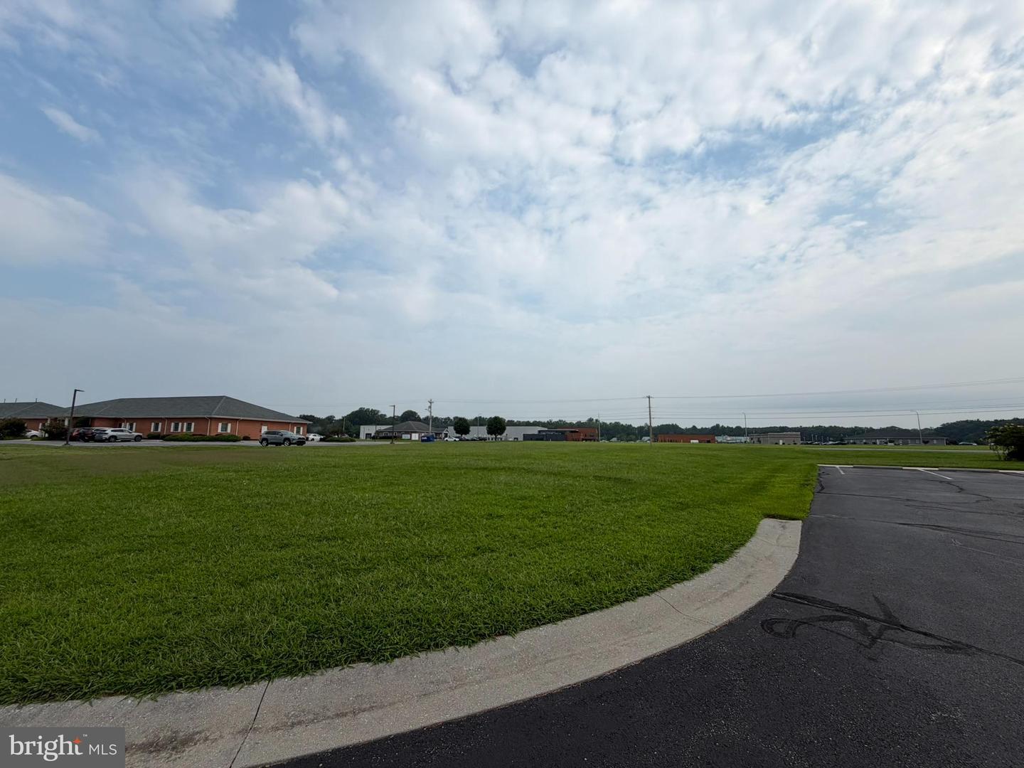 375 Mullet Run Property Photo 11