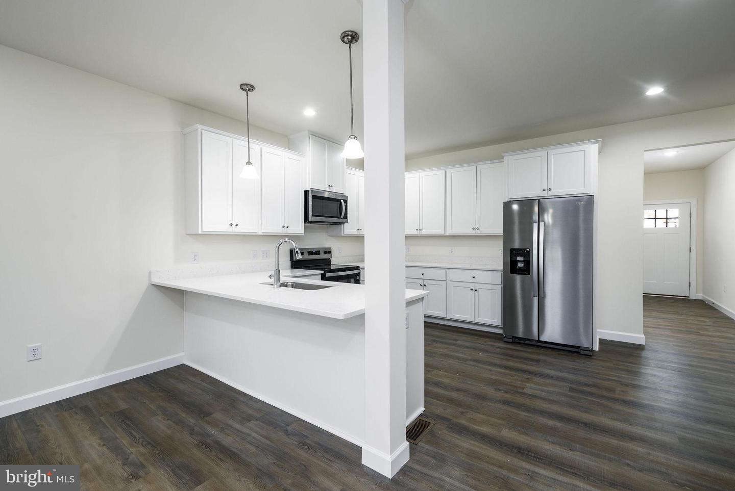 25 Valhalla Property Photo 16