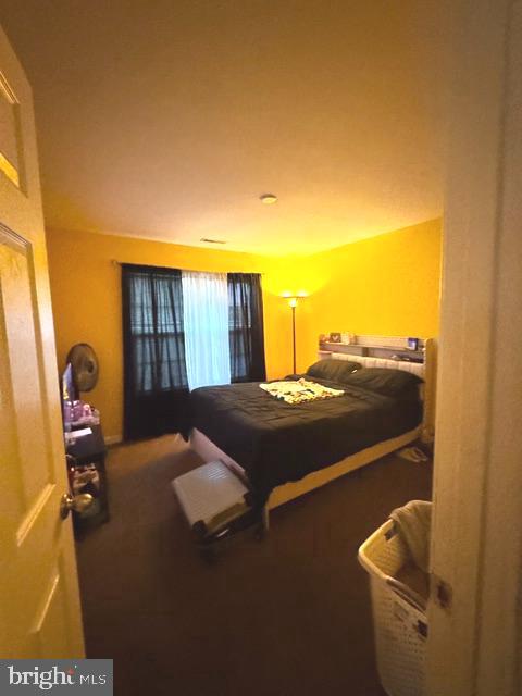 329 Gillibrook Ln Property Photo 20