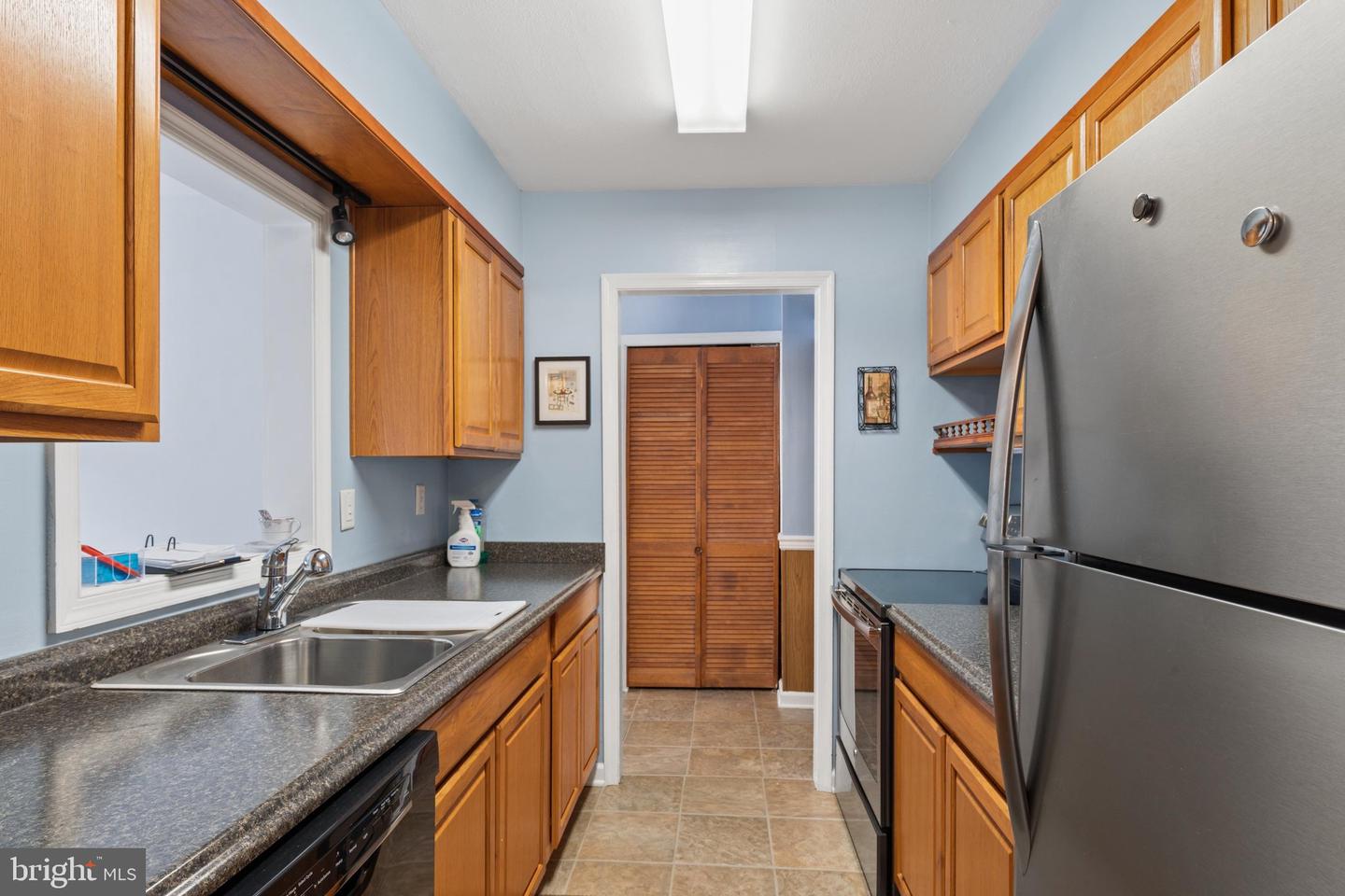 96 Orchard Ave Property Photo 17