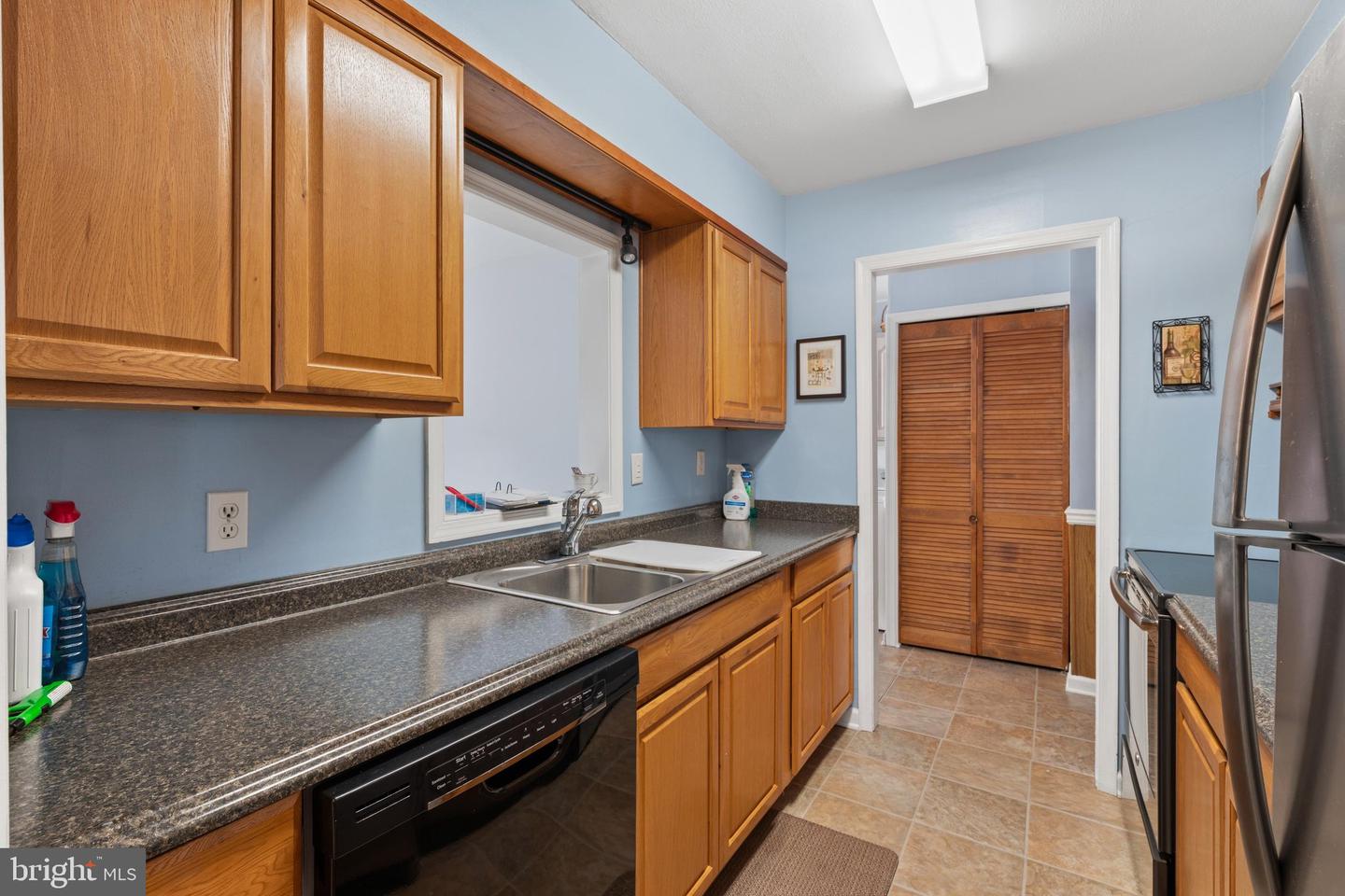 96 Orchard Ave Property Photo 18